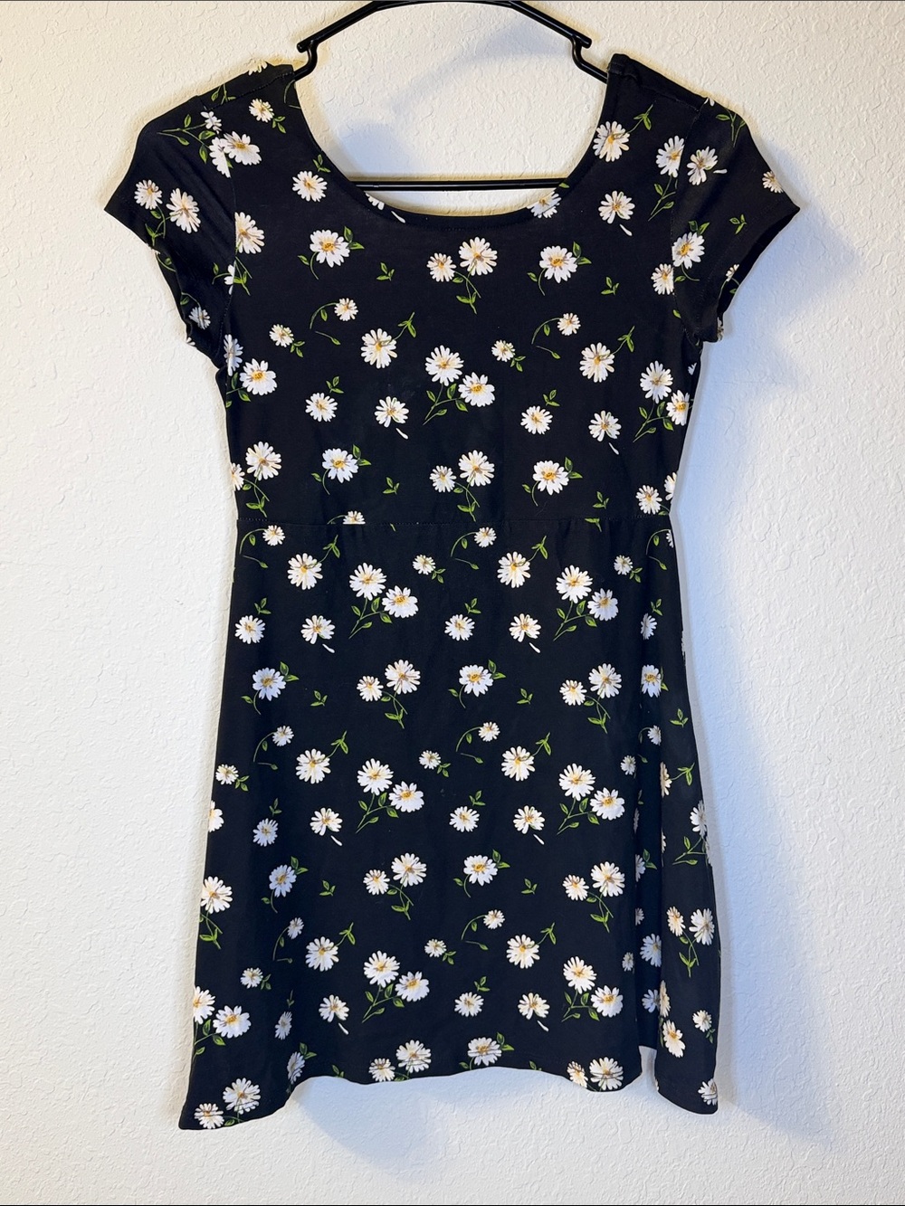 Simply Styled Black Daisy Print Fit-and-Flare Dress